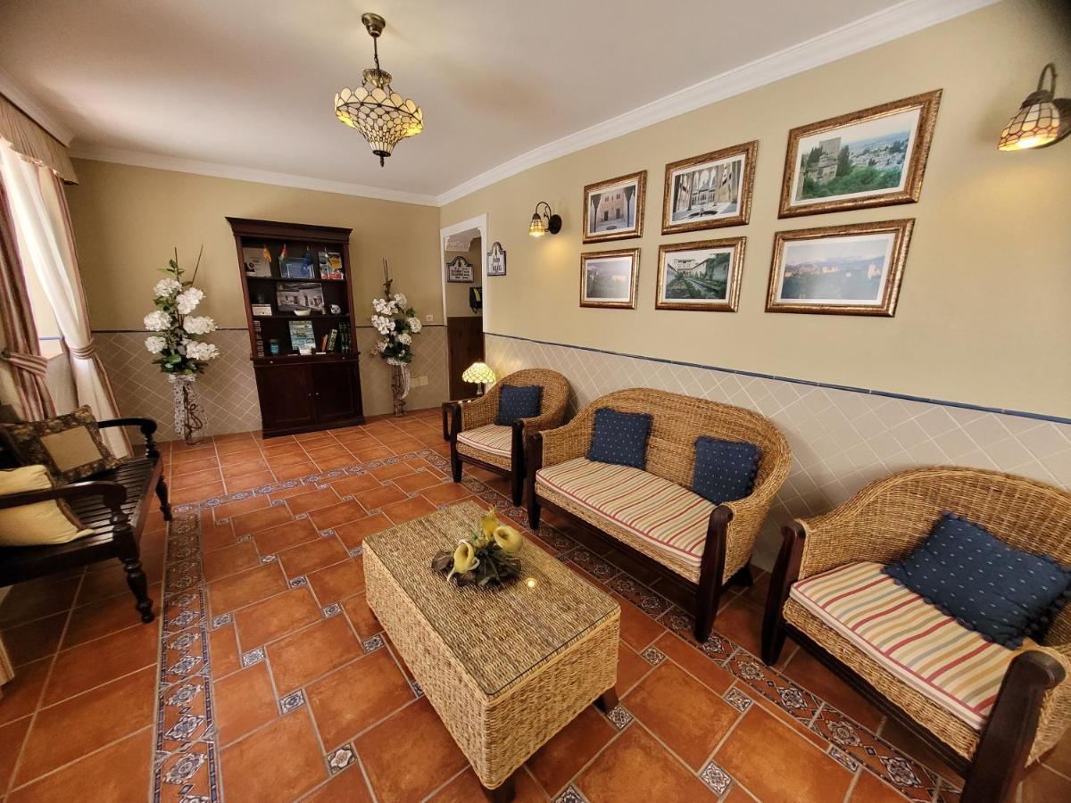 Hostal Jayma Salobreña Zewnętrze zdjęcie