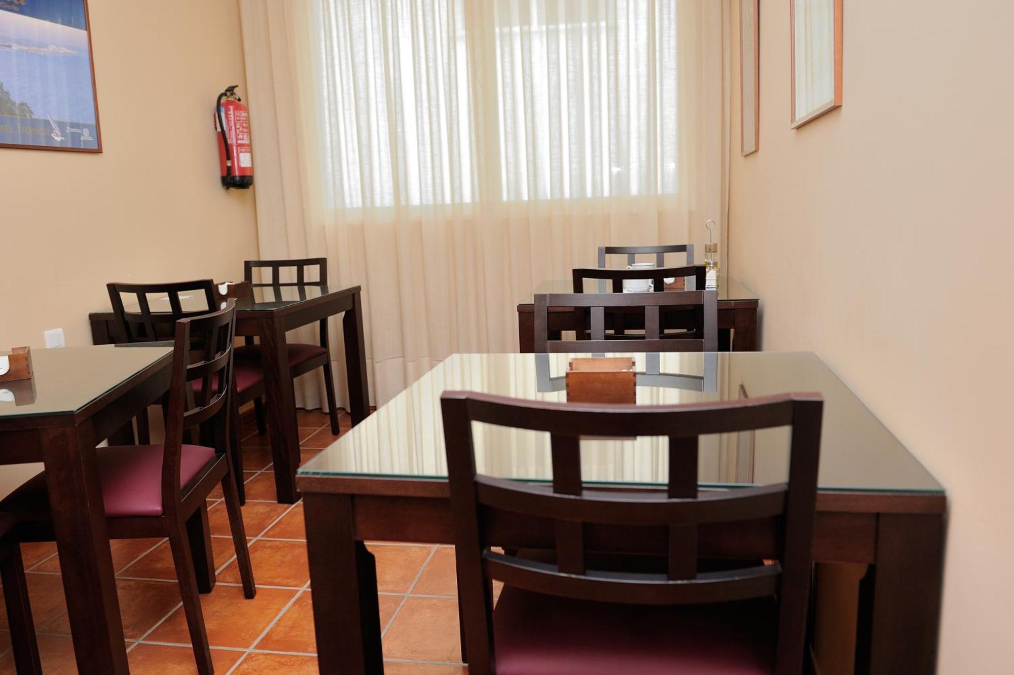 Hostal Jayma Salobreña Zewnętrze zdjęcie