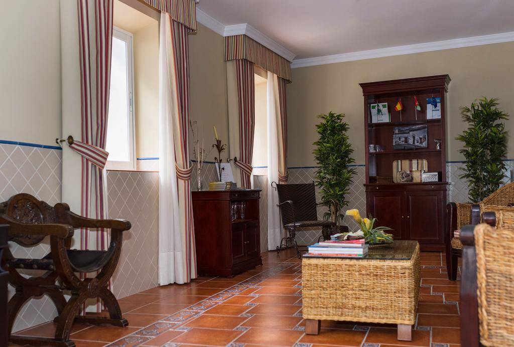 Hostal Jayma Salobreña Zewnętrze zdjęcie
